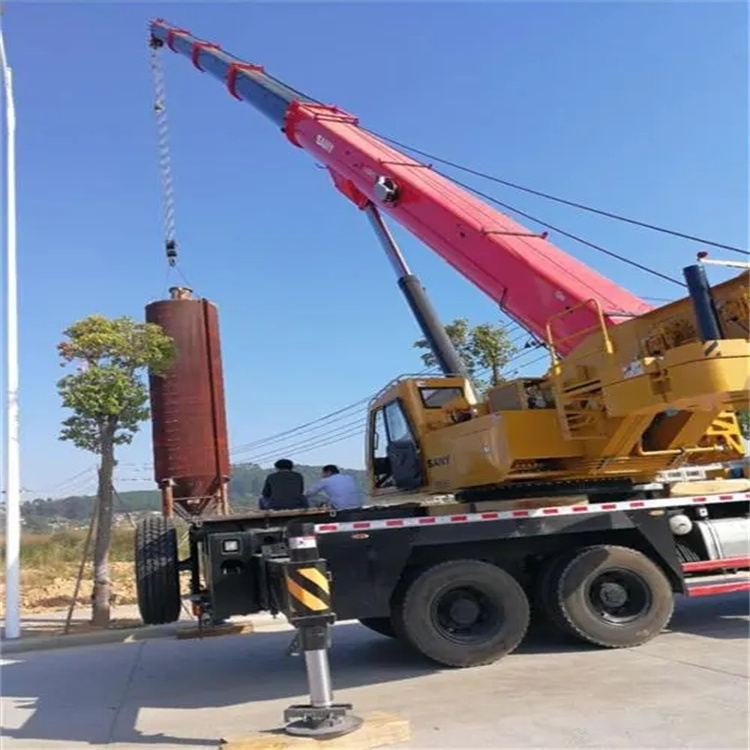 雷鸣镇专业吊车租赁多少钱