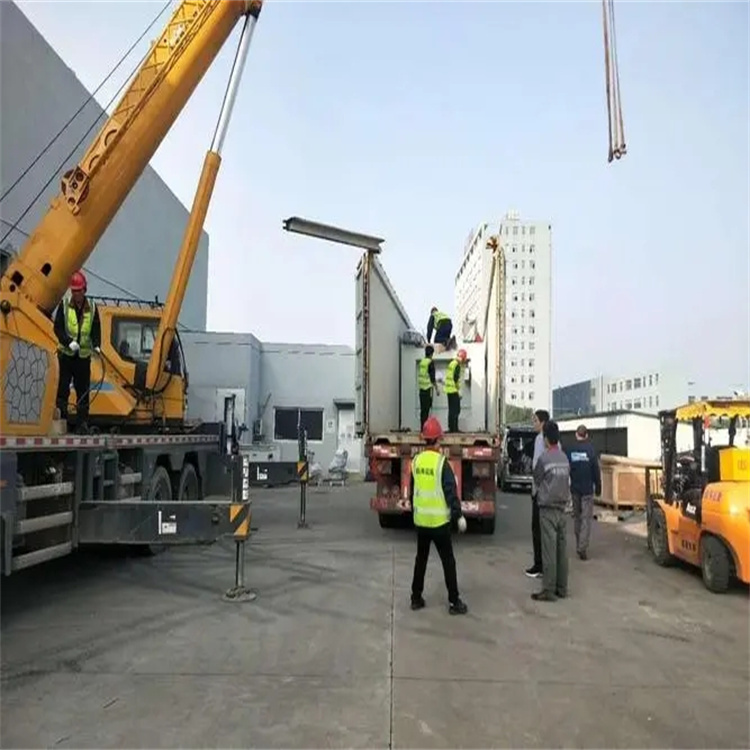 雷鸣镇如何找到附近的吊车救援服务