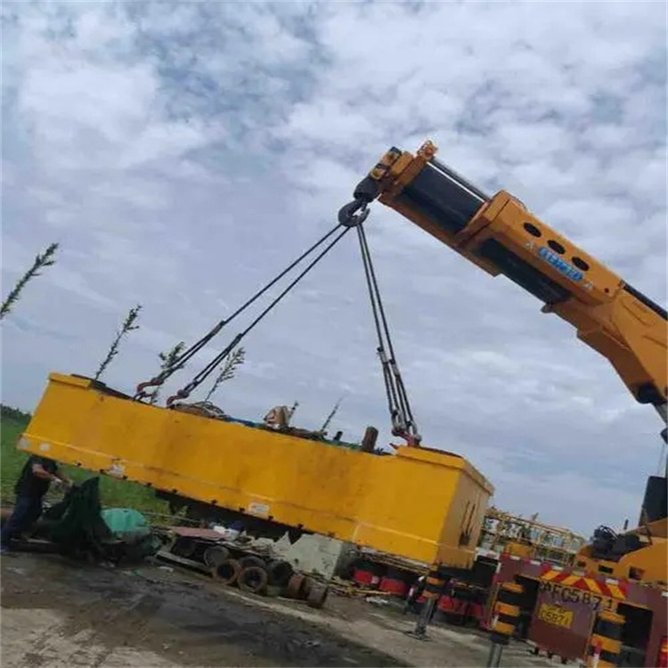 雷鸣镇随车吊吊集装箱怎么吊